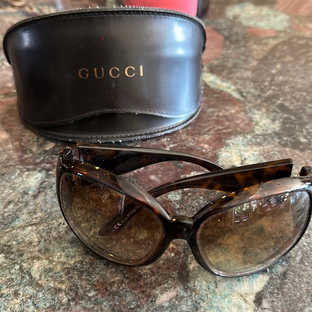 Gucci sunglasses